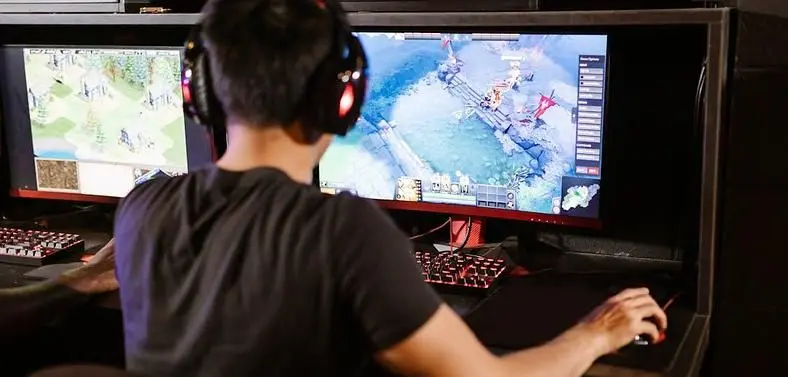 Can Playing MOBAs in Another Region Make You a Better Player?