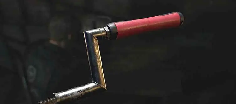 Resident Evil 2 Remake Crank Handle - Where is the Square Crank Tool?