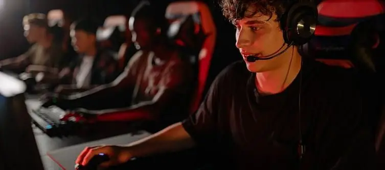 The Impact of Skins on the Professional CS:GO Scene