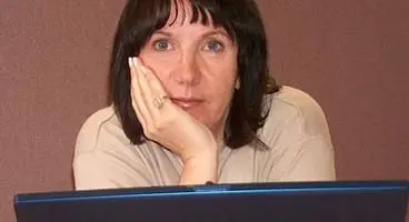 Karen Traviss is out as Gears of War scribe for Judgment