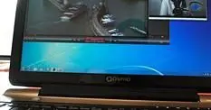 Toshiba's 3D laptop, no glasses