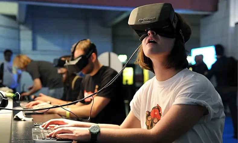 Motion sickness a technology hurdle for virtual reality before EA will commit