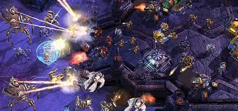 StarCraft II Collector's Edition coming, Blizz prowling for questions