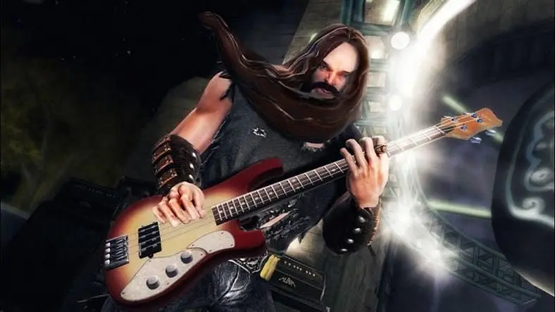 Rumor: Guitar Hero returning in 2012