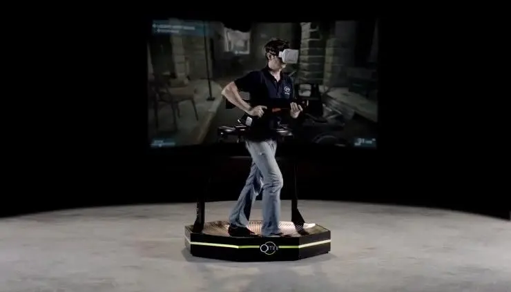 Virtuix Omni demo shows Counterstrike played with full-body VR