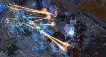 StarCraft 2: Heart of the Swarm features "training area" with AI giving tips