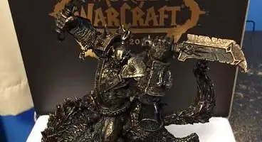 Blizzard rewards ten-year World of Warcraft subscribers with statue