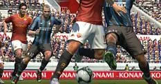 PES and FIFA enjoy "healthy rivalry"
