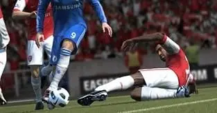 FIFA 12 keeps lead in UK chart
