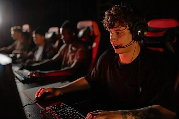 The Impact of Skins on the Professional CS:GO Scene