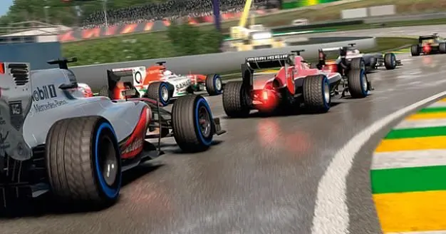 Codemasters "knit everything much more tightly together" with F1 2013 weather