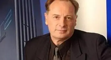 Reeves: Sony need the PSP2 to combat "sh*t hot" Nintendo 3DS