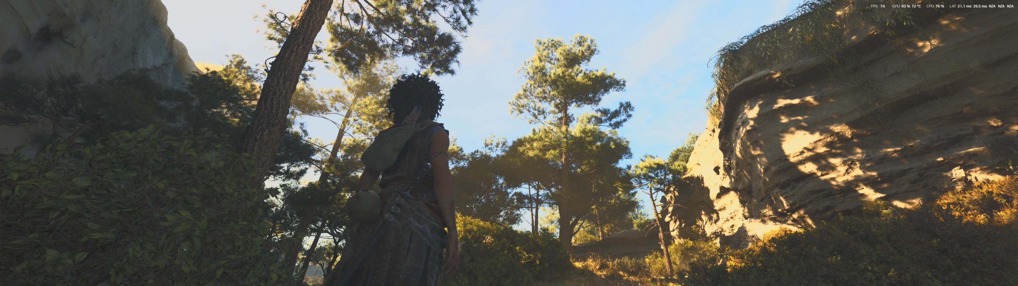 Ultrawide 32:9 view in Resonance