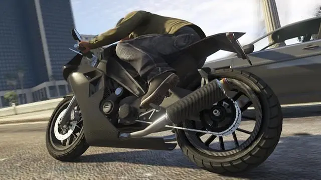Grand Theft Auto V Collector's Edition gets custom characters, unique garage
