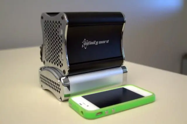 Infinity Ward release shot of Xi3 micro PC bearing studio's logo
