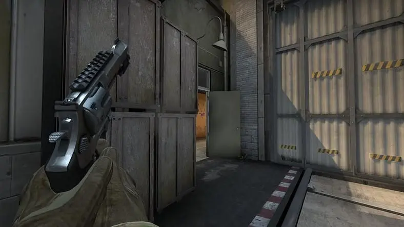 Valve nerfs new R8 Revolver shortly after introducing it
