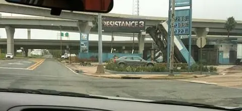 Movie set billboard peddles Resistance 3, no reveals "at this time"