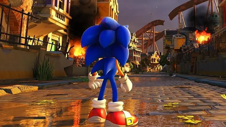 The other Sonic game of the year gets a thorough shakedown, as we play all modes: Modern, Classic, Avatar and Tag Team!