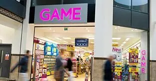 Physical retail "a museum piece" in 10 years, "if you don't adapt you die"