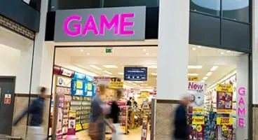 Physical retail "a museum piece" in 10 years, "if you don't adapt you die"