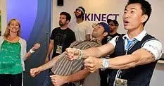 Kinect '2-player limit' is dev choice