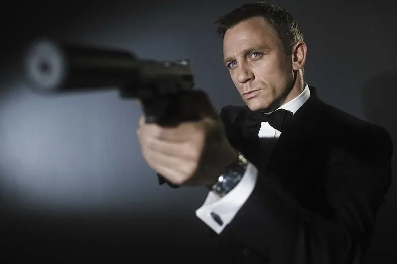 James Bond game coming in 2011