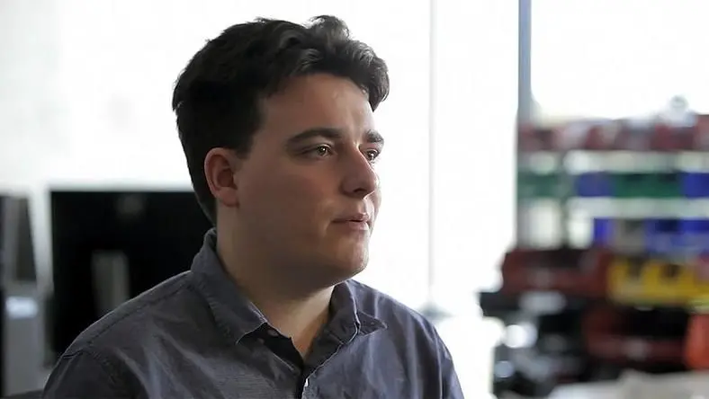 Oculus Rift preorder shipment dates pushed back to June