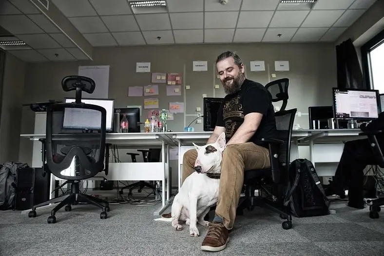 Kingdom Come: Deliverance DLC - Female Character and Dog Companion Planned