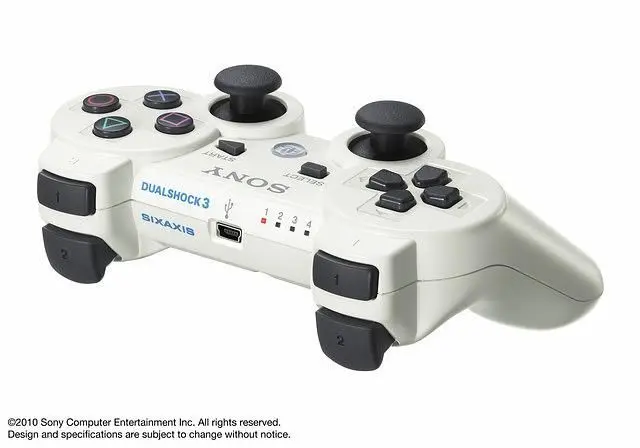 White PS3 slim for Japan, big HDDs