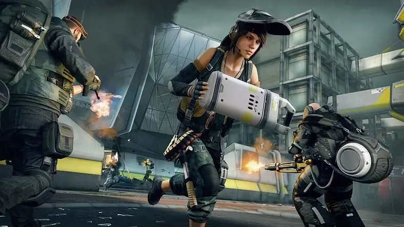 Nick Horth finds Splash Damage's team-based shooter slightly less violent than rush hour at King's Cross.