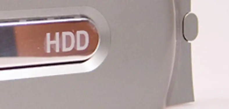 E3 2010: Current Xbox 360 HDDs won't work with Xbox 360 slim