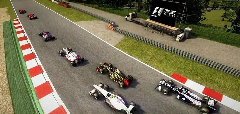 F1 Online receives three new circuits, friend invite functionality