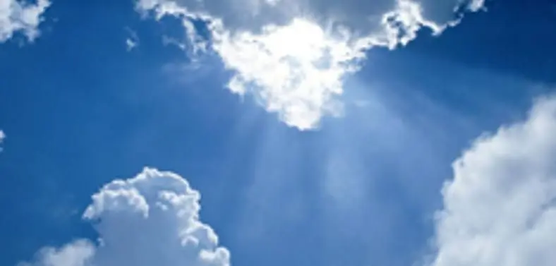 Xbox Live now overcast with cloud storage, gamertags online