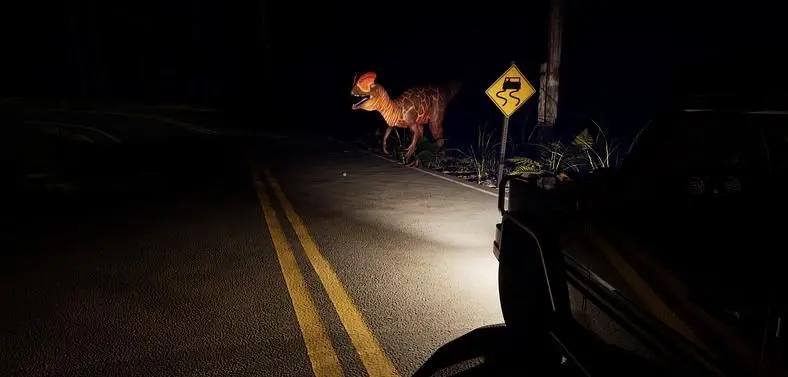 First-person, dinosaur-centric survival horror Silent Hunt set for Q4 2026 Steam launch