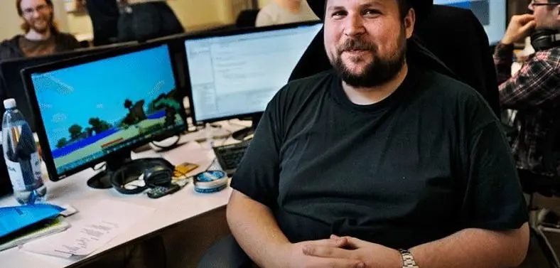 Notch cancels plans for Minecraft on Oculus Rift due to Facebook deal