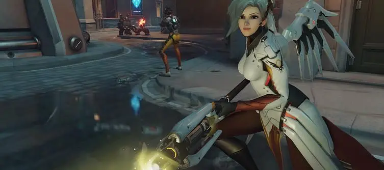 Overwatch will have dedicated servers, will support custom games