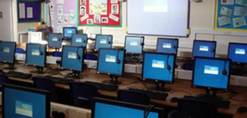 UK schools to drop "dull and demotivating" ICT classes