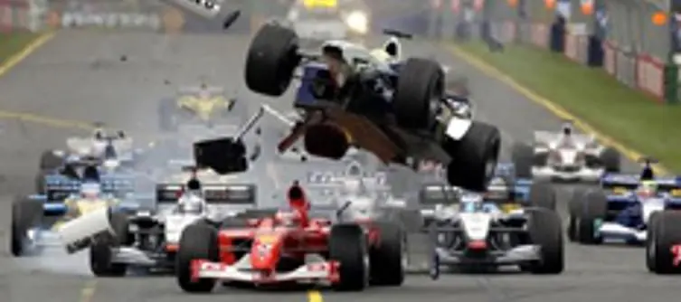 No F1 2010 demo, 'license layers' make it impossible to cut down