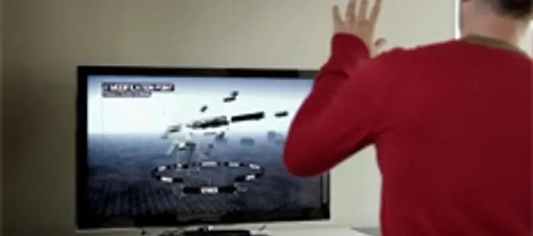 Microsoft "not dogmatic about" pushing Kinect, "experimenting"