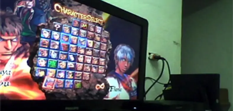 Street Fighter X Tekken on-disc DLC hacked, used online