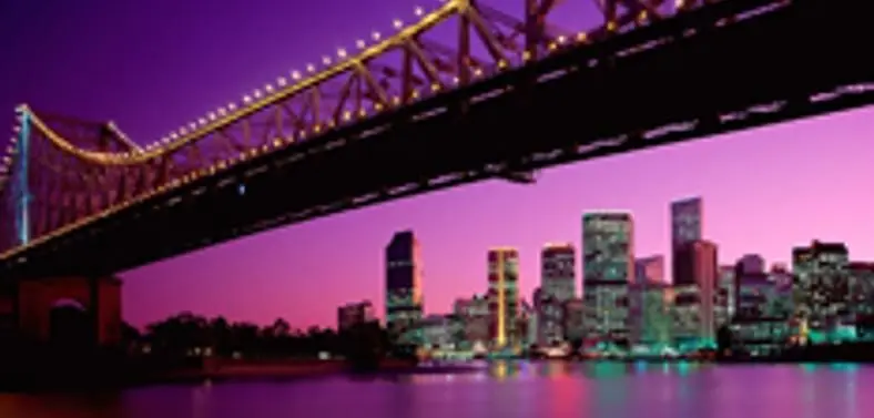 KMM Brisbane shutters, from "mild contraction" to obliteration