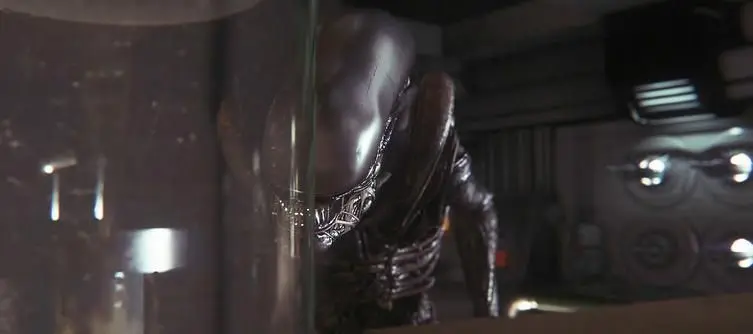 Latest Alien: Isolation video features one king-sized xenomorph and some mysterious humanoid foes