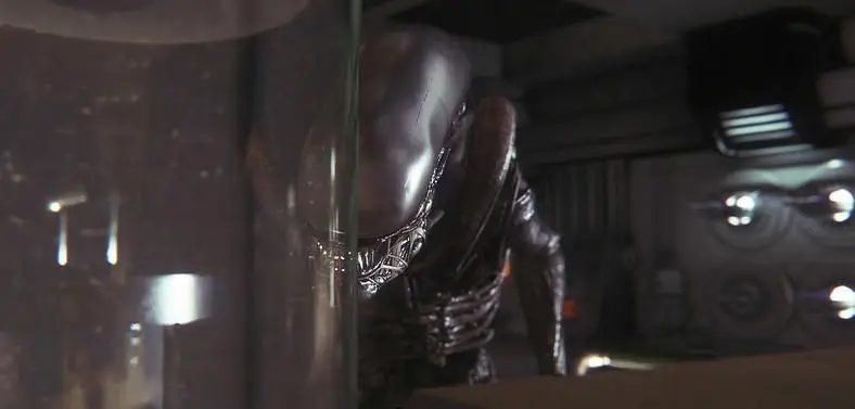 Latest Alien: Isolation video features one king-sized xenomorph and some mysterious humanoid foes