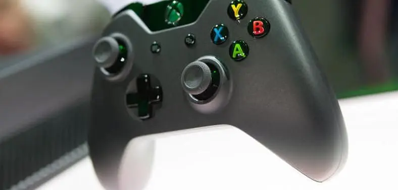 Xbox One may outship PS4 by 3-to-1 at launch