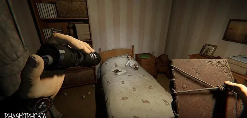 Phasmophobia's Player Character Update Now Live Across All Platforms, Adds New Animations, Items, and More