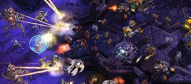 Starcraft II 1.30 patch upsets fans