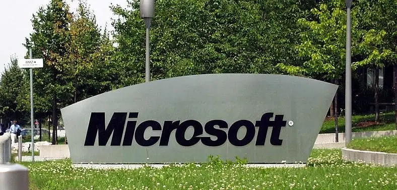 Microsoft press event: Gears 3 beta date, Fable III PC and more