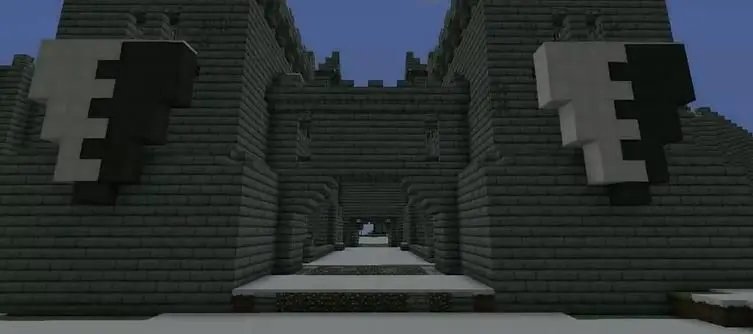 Avid fans recreate A Game of Thrones in Minecraft