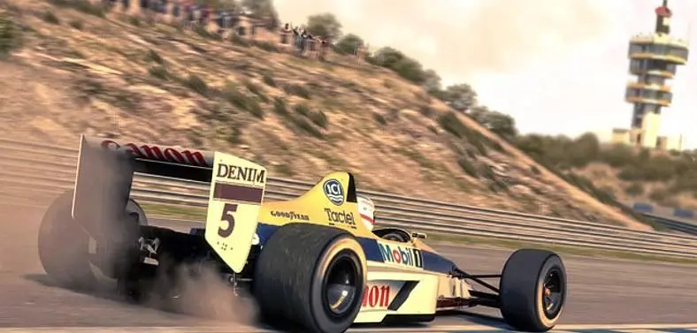 New F1 2013 DLC features 1990's and classic tracks packs
