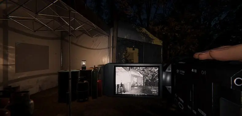How to spot Ghost Orbs in Phasmophobia